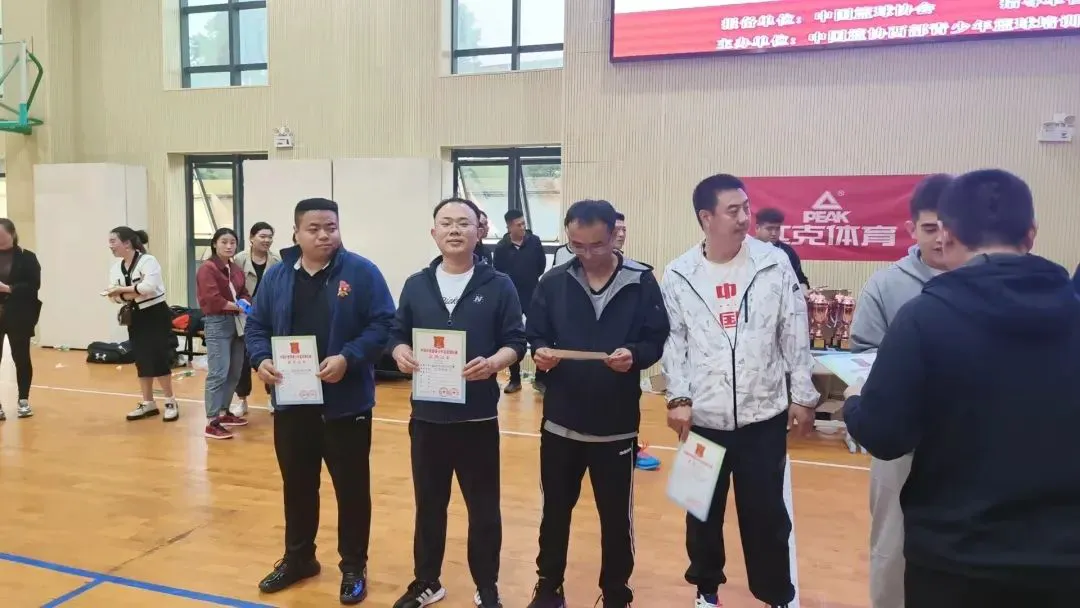 篮球训练内容文字描述_1